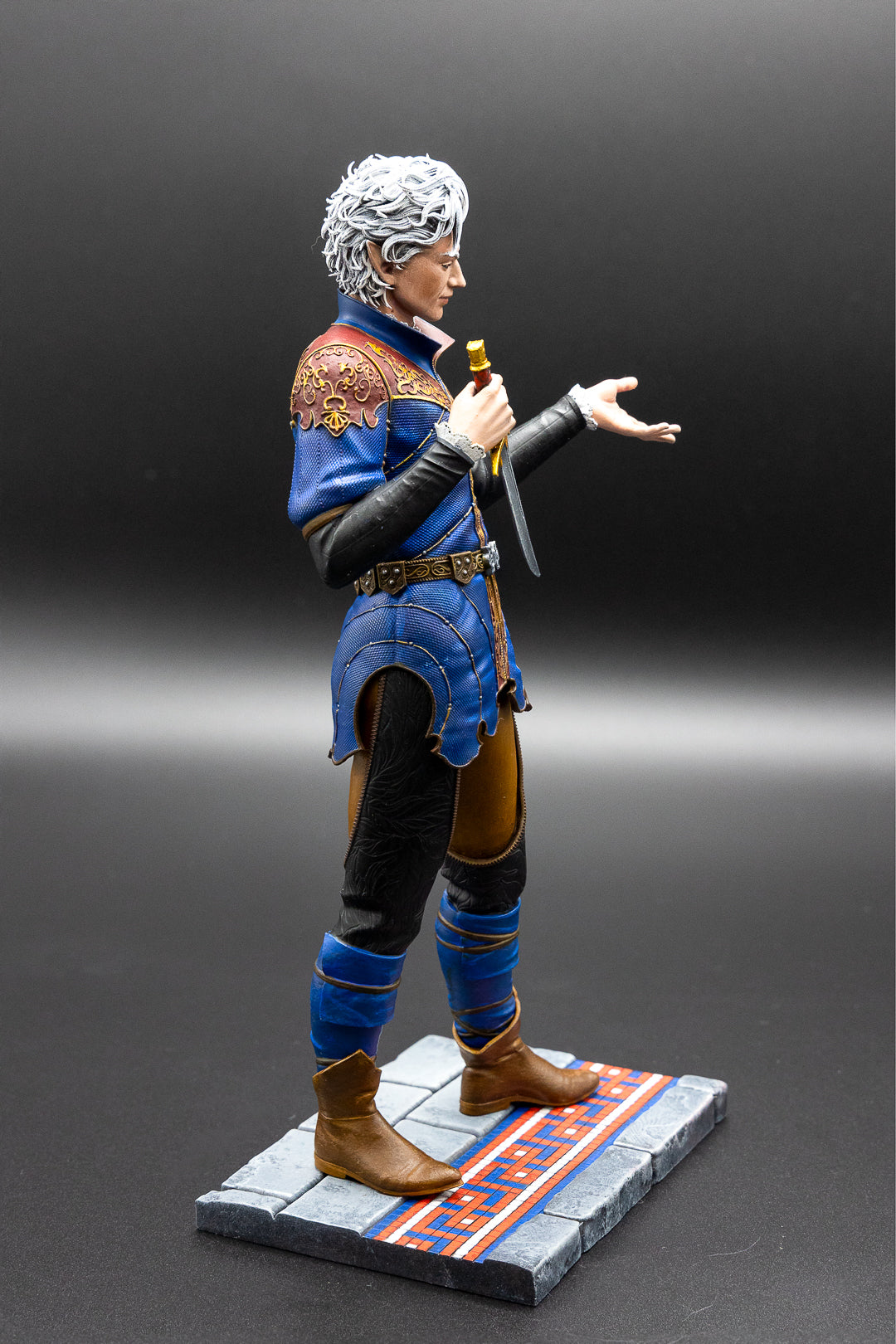 Astarion, the pale elf